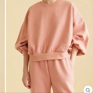 Lexi Brushed Oversized Sweatshirt in Peach